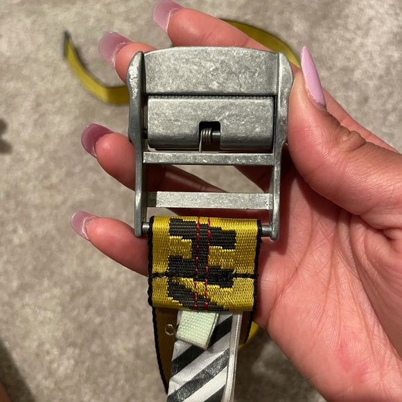 Off-White SSENSE Exclusive Short Industrial Belt - Picture 5 of 13